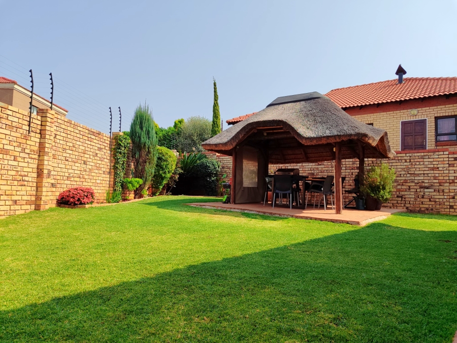 2 Bedroom Property for Sale in Doringkruin North West